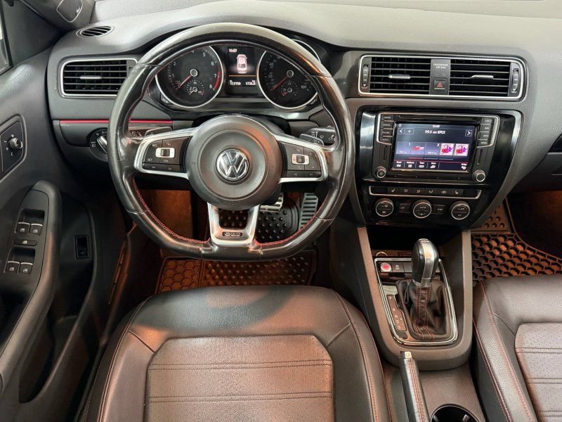 Used 2016 Volkswagen Jetta GLI SEL FWD image 19