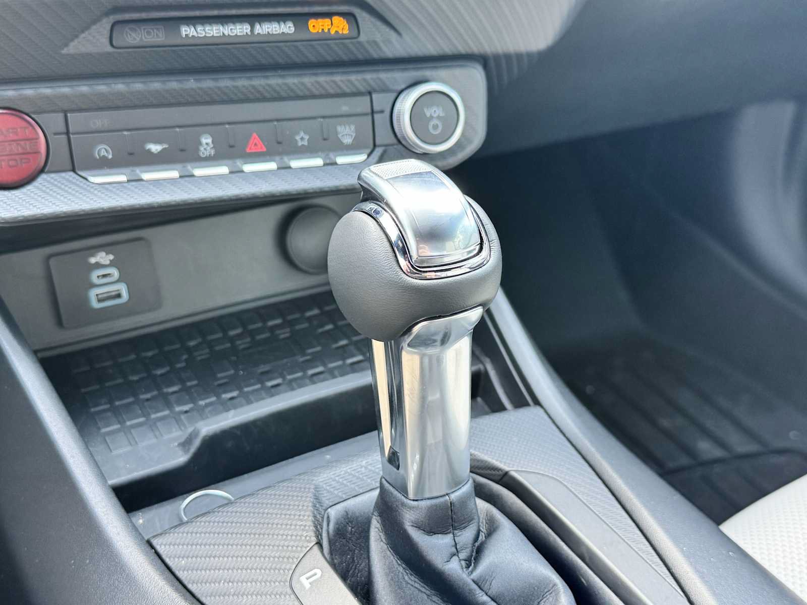 Used 2024 Ford Mustang GT Premium RWD image 23
