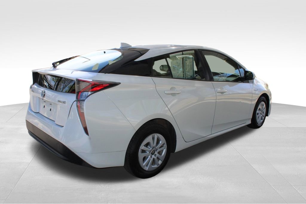 Used 2016 Toyota Prius Two image 15