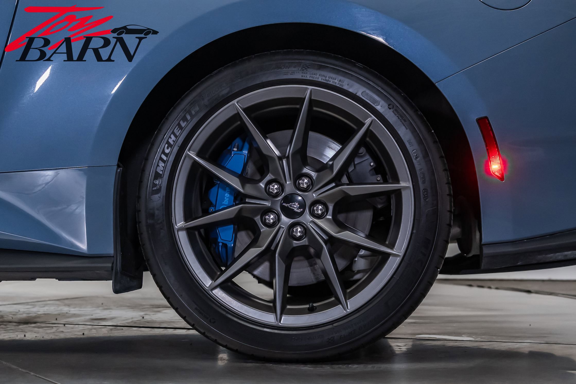 Used 2024 Ford Mustang Dark Horse image 17