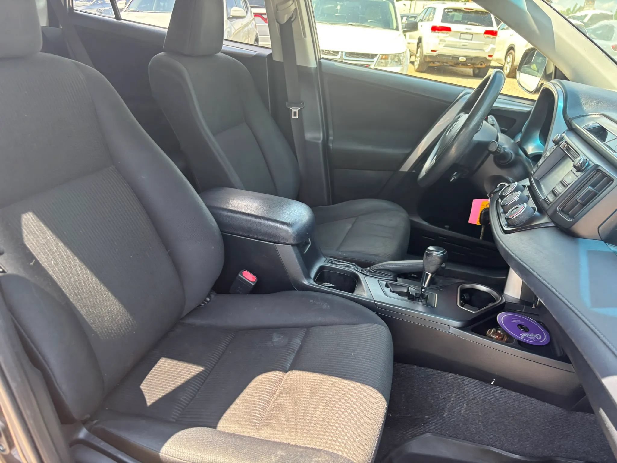 Used 2016 Toyota RAV4 LE FWD image 19