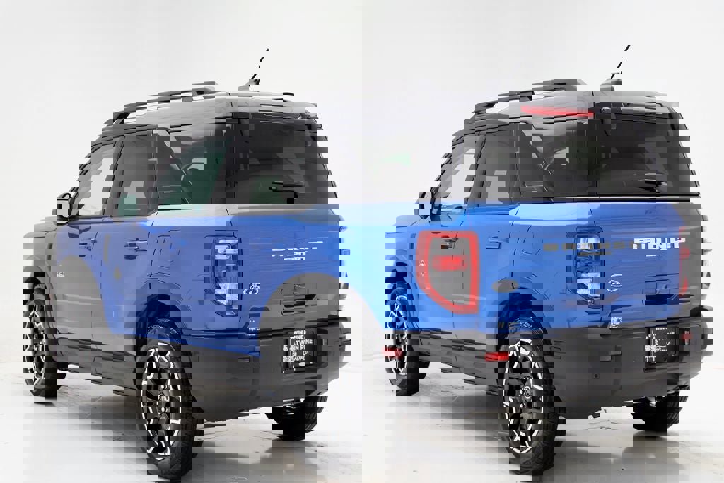 Used 2025 Ford Bronco Sport Outer Banks w/ Outer Banks Tech Package+ image 7