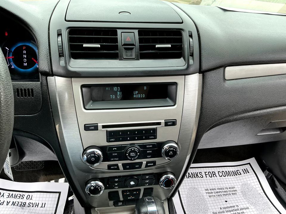 Used 2012 Ford Fusion SE FWD image 15