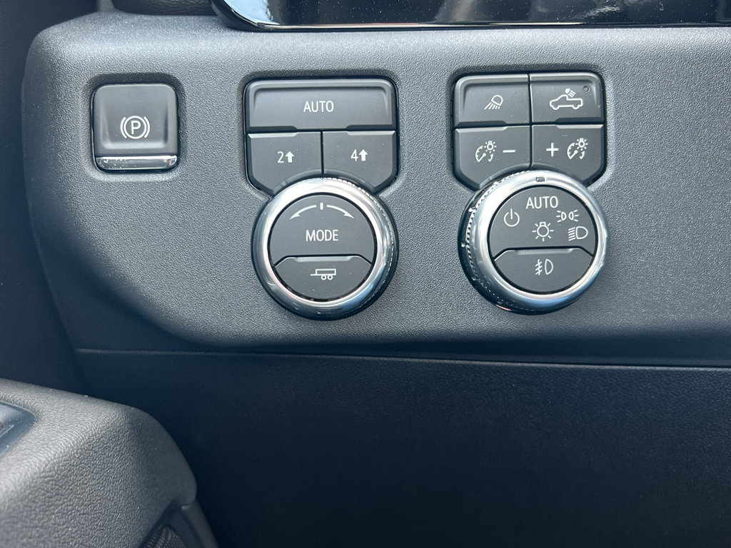New 2026 GMC Sierra 1500 Elevation w/ Elevation Premium Package AWD/4WD image 34