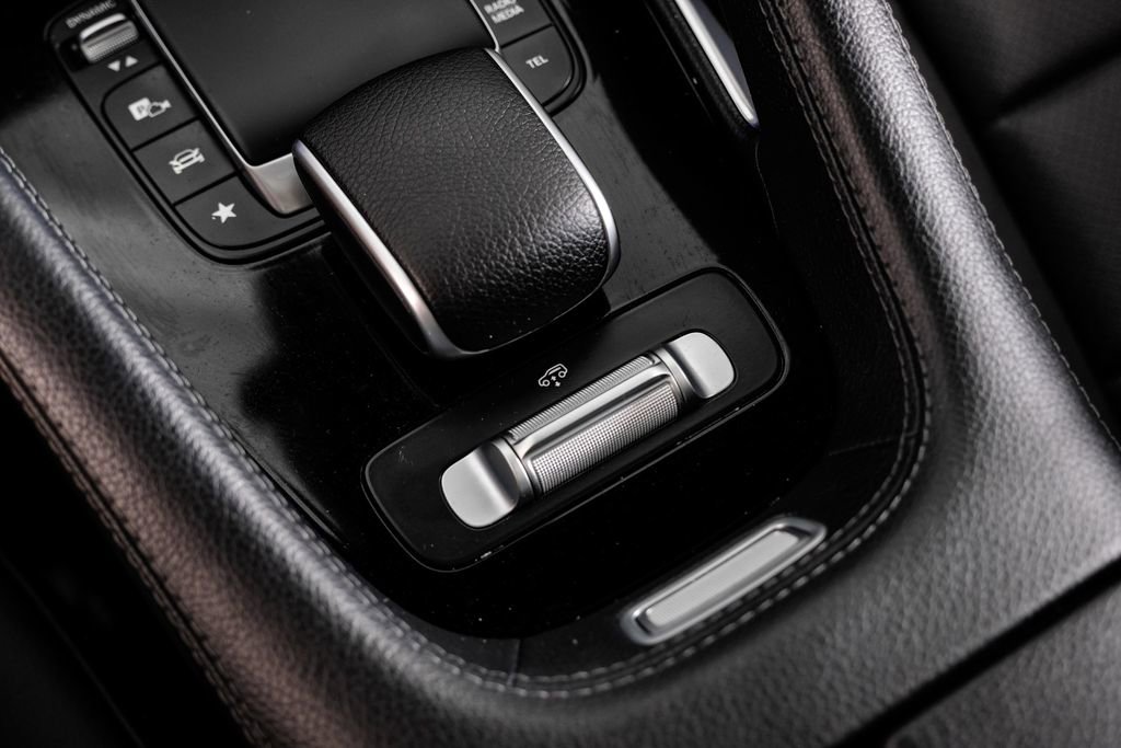 Used 2023 Mercedes-Benz GLS 450 4MATIC w/ AMG Line Exterior image 28