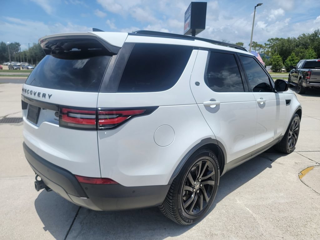Used 2020 Land Rover Discovery HSE AWD/4WD image 5