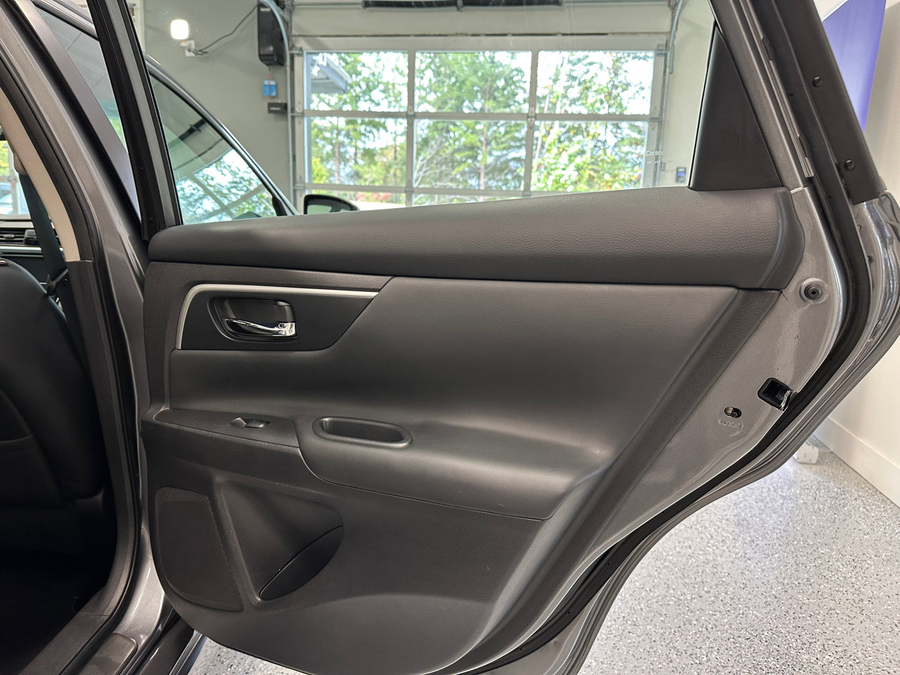 Used 2016 Nissan Altima 2.5 SL w/ 2.5 Technology Package image 28
