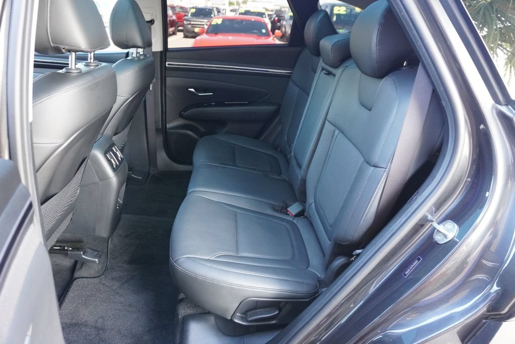 Used 2023 Hyundai Tucson Limited AWD/4WD image 18