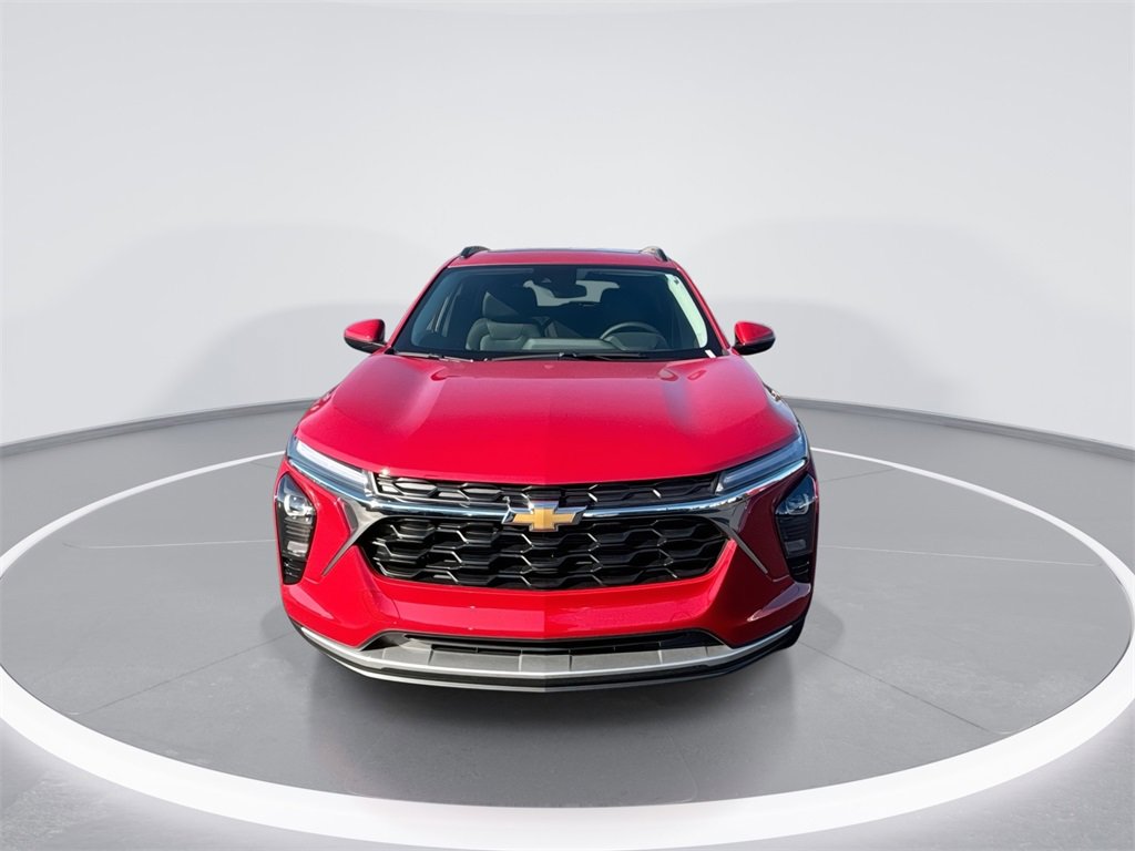 New 2026 Chevrolet Trax LT w/ Sunroof Package image 3