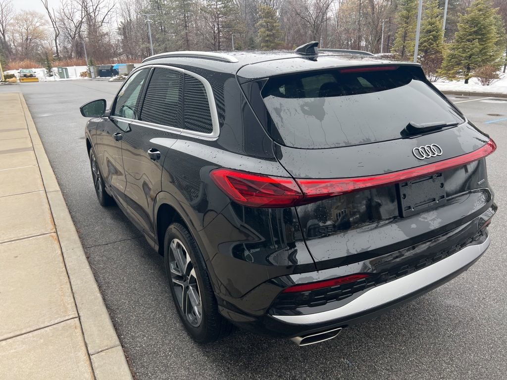 Certified 2025 Audi Q5 Premium Plus w/ Premium Plus image 29