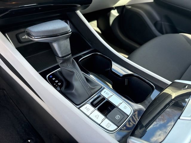 Used 2023 Hyundai Tucson SE image 6