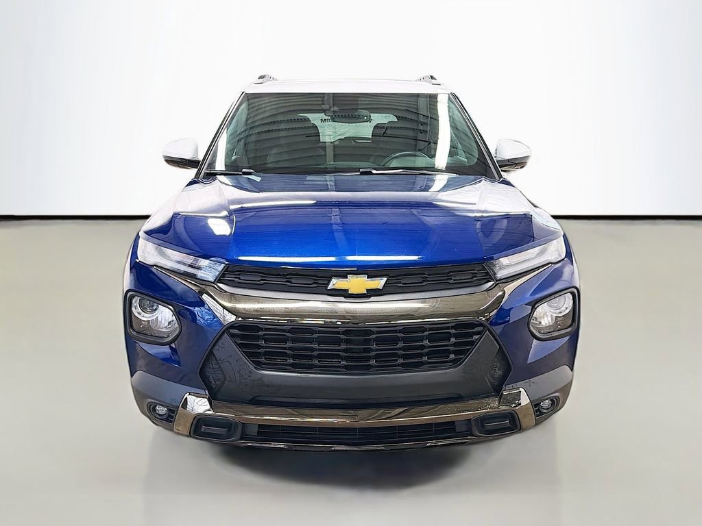 Used 2023 Chevrolet TrailBlazer ACTIV w/ Sun and Liftgate Package image 3