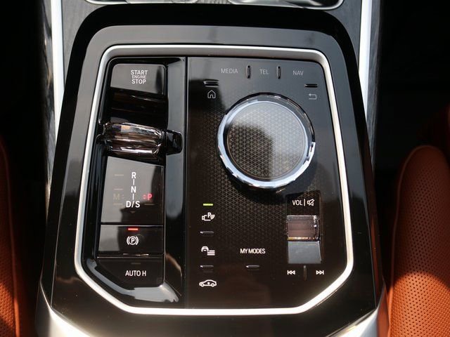 New 2025 BMW 760i xDrive AWD/4WD image 19