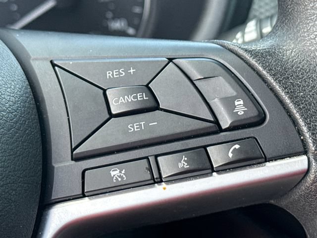 Used 2023 Nissan Kicks SV FWD image 25