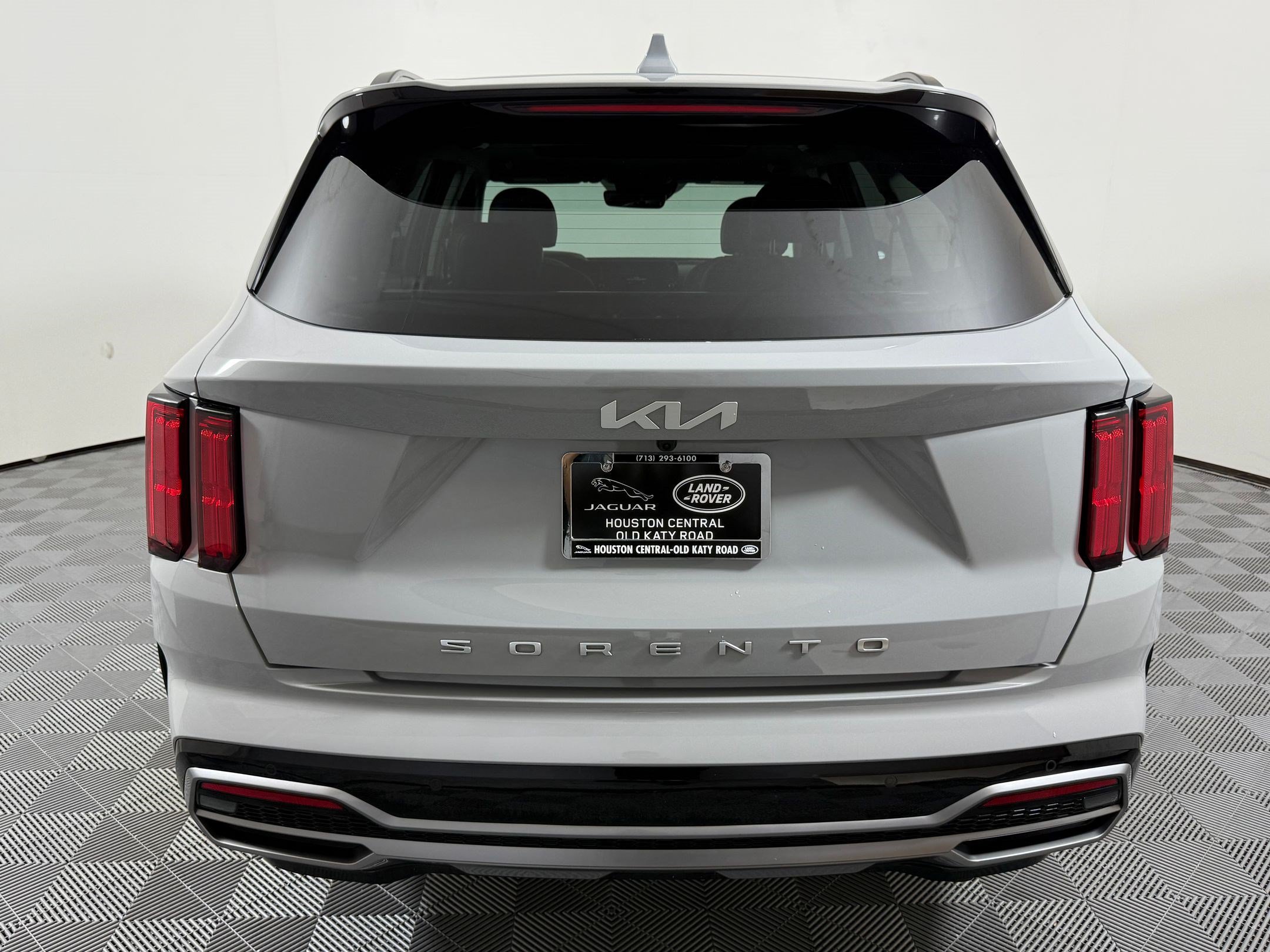 Used 2022 Kia Sorento SX FWD image 10