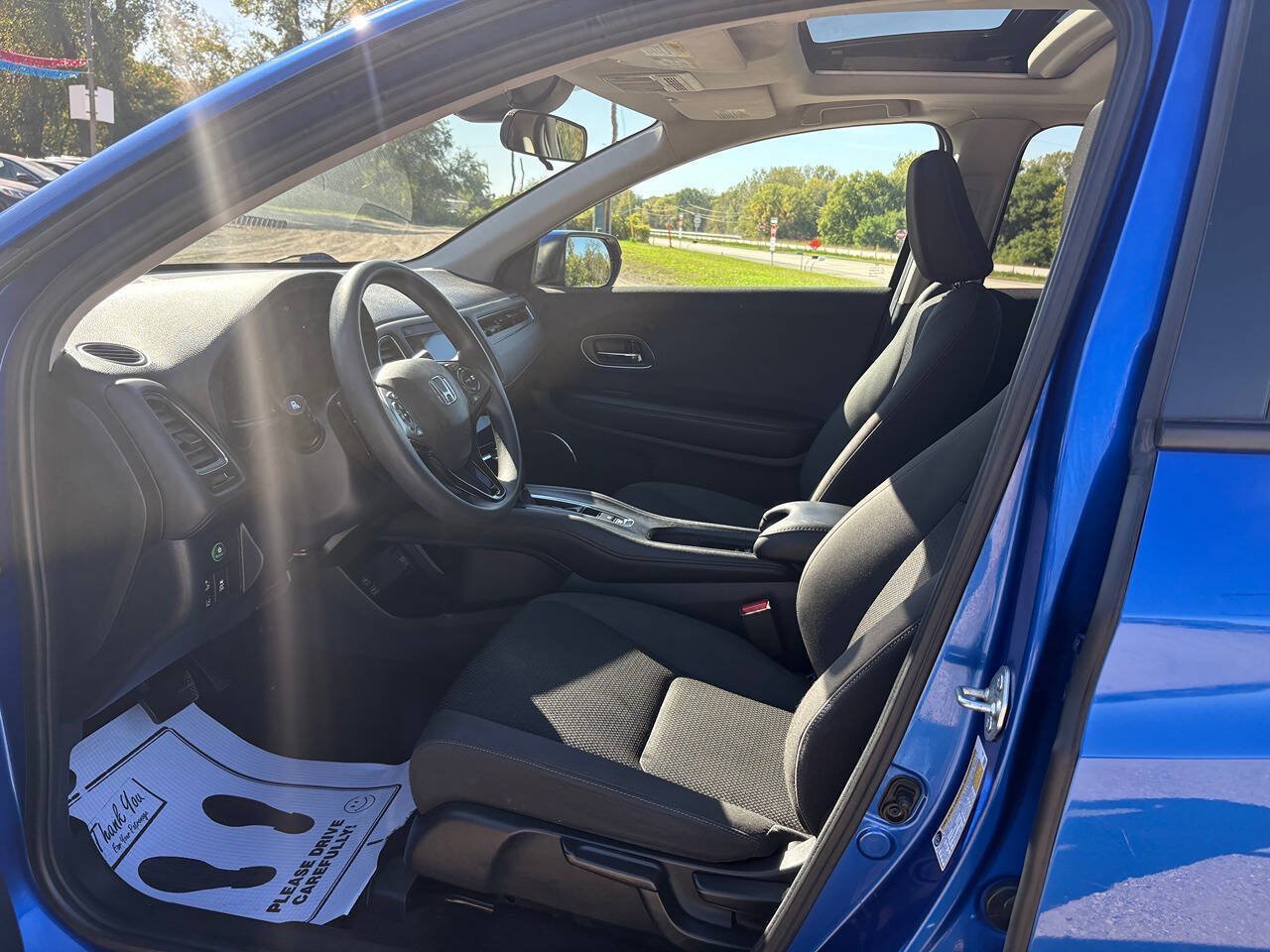 Used 2022 Honda HR-V EX image 11