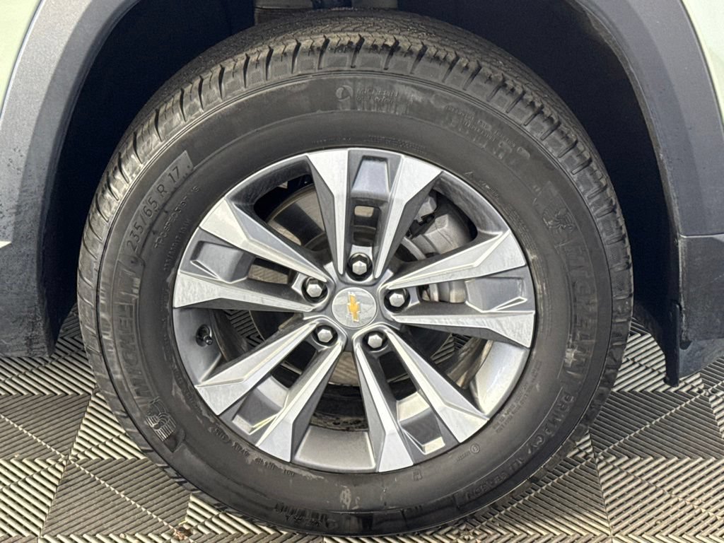 Certified 2026 Chevrolet Equinox LT AWD/4WD image 44