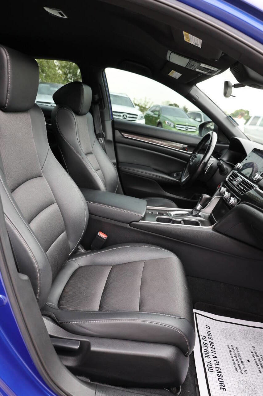Used 2021 Honda Accord Sport image 14