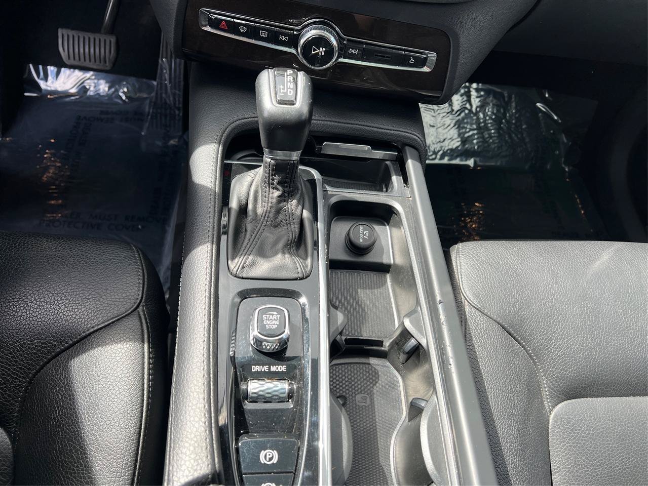 Used 2019 Volvo XC90 T5 Momentum AWD/4WD image 27