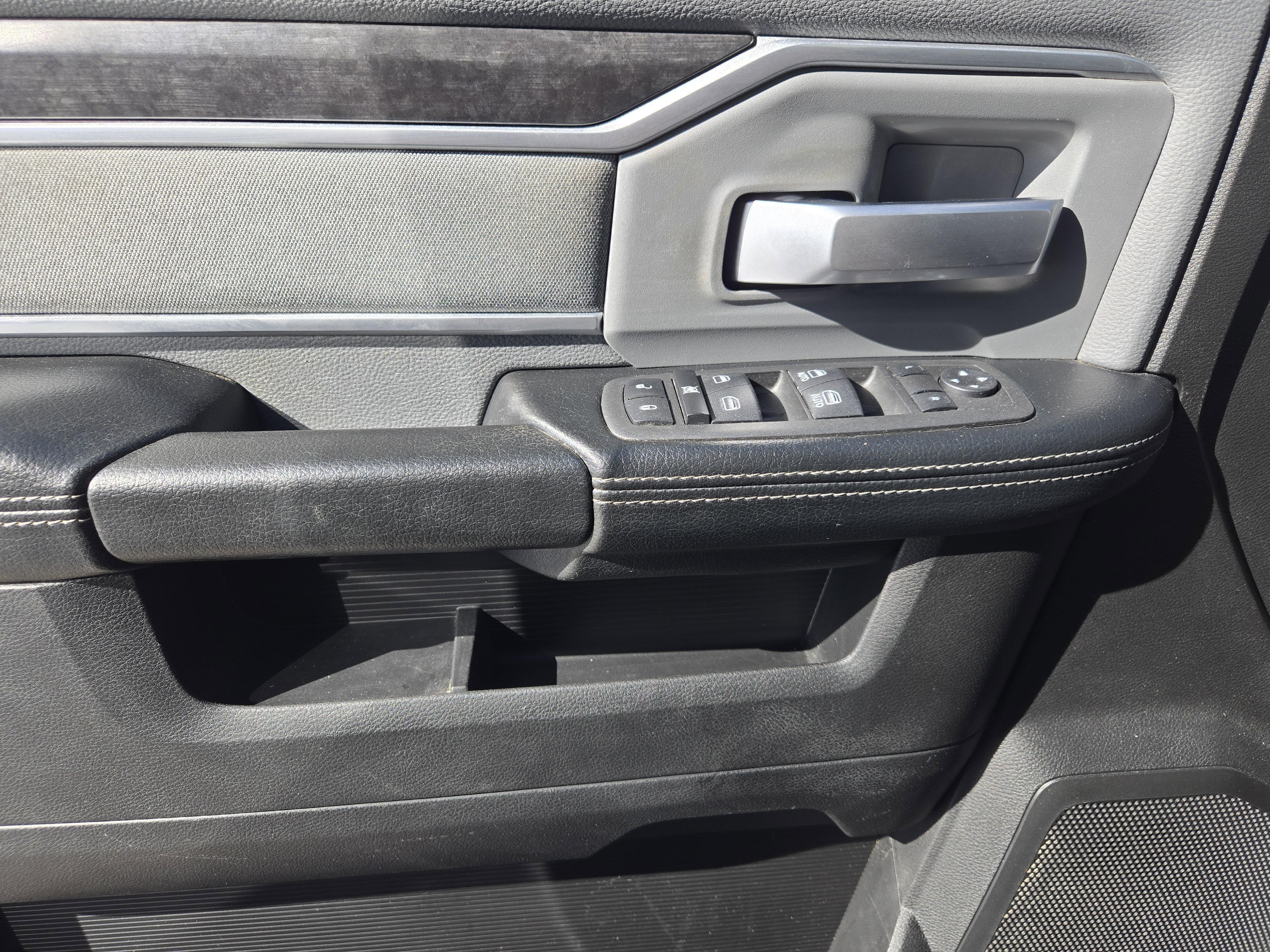 Used 2022 RAM 2500 Big Horn image 26