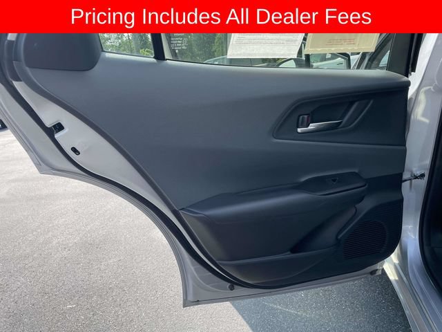 Used 2024 Toyota Prius XLE FWD image 12