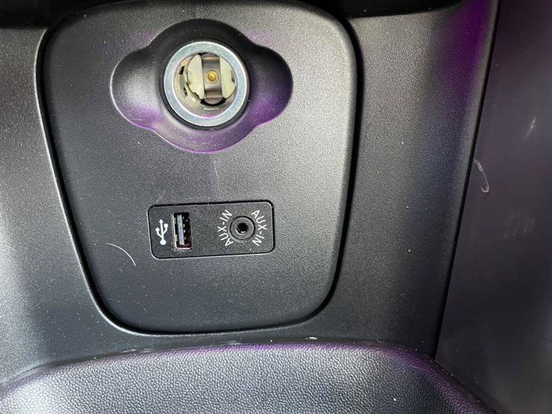 Used 2016 MINI Cooper 4-Door Hardtop image 25