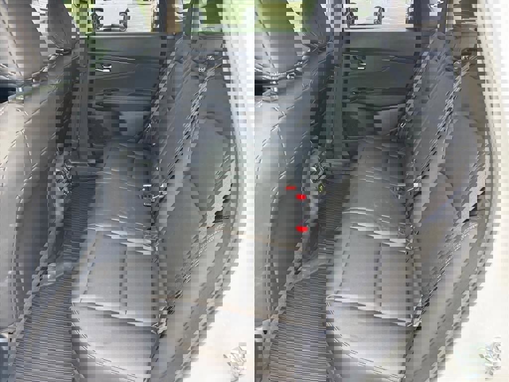 Used 2025 Nissan Murano SV image 11