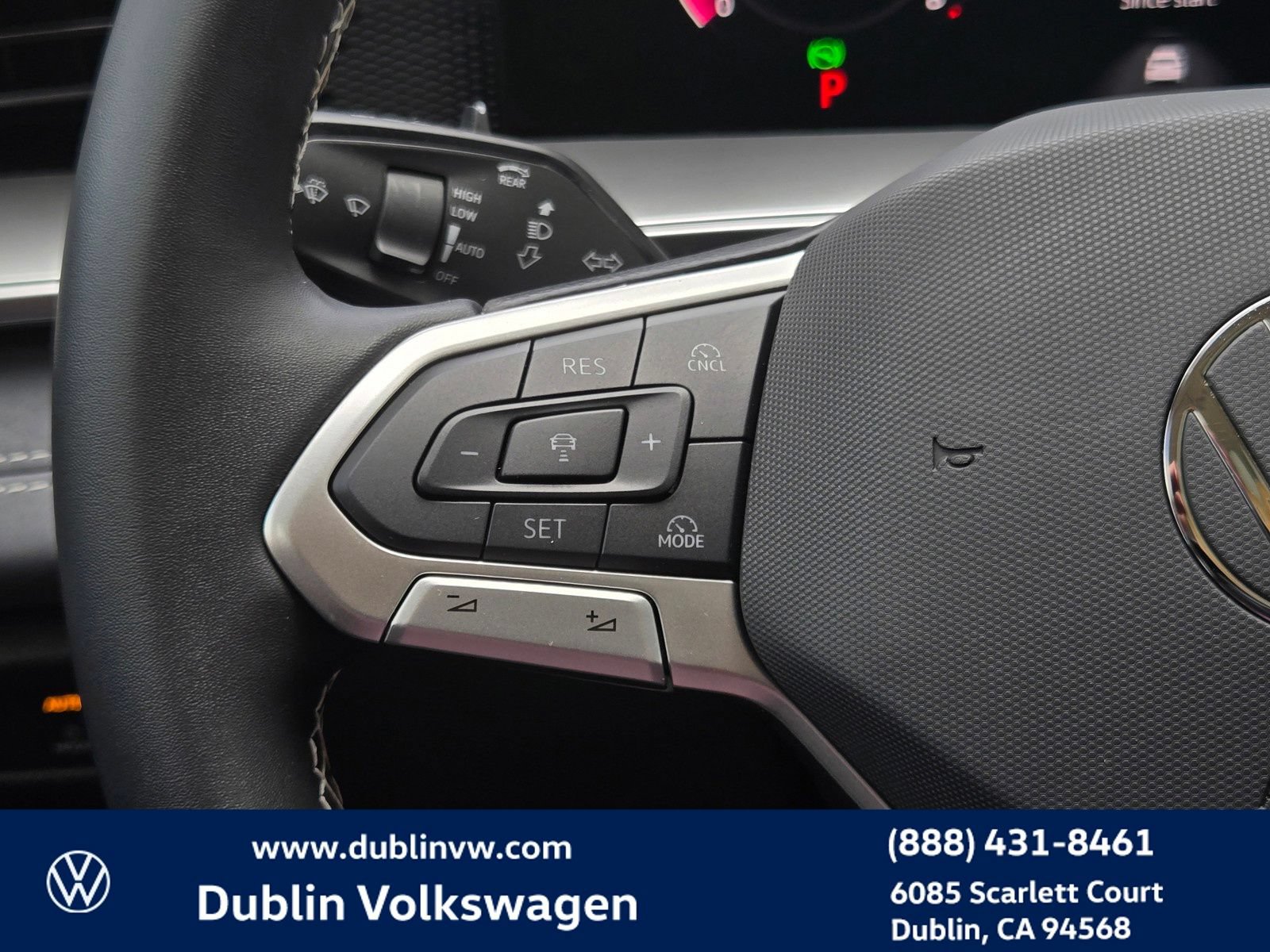 Certified 2026 Volkswagen Tiguan SE AWD/4WD image 21