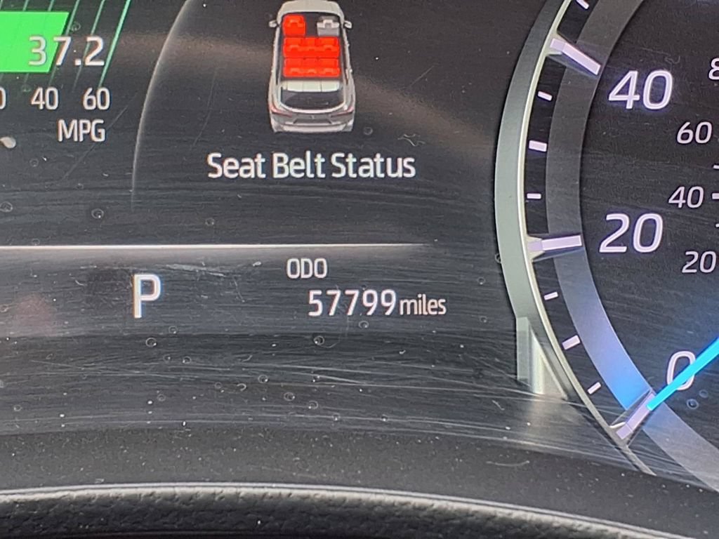 Used 2023 Toyota Highlander LE FWD image 35