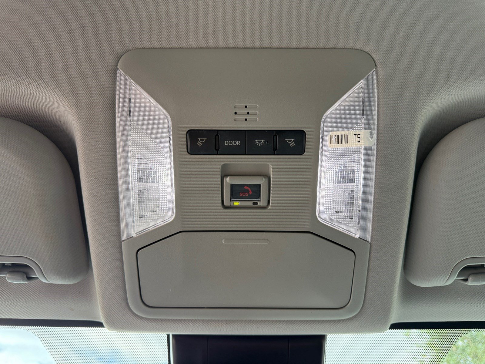 Certified 2023 Toyota RAV4 LE AWD/4WD image 31