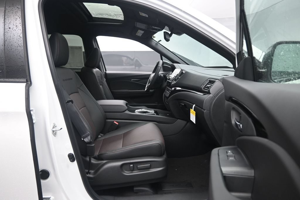 New 2026 Honda Ridgeline Black Edition image 22
