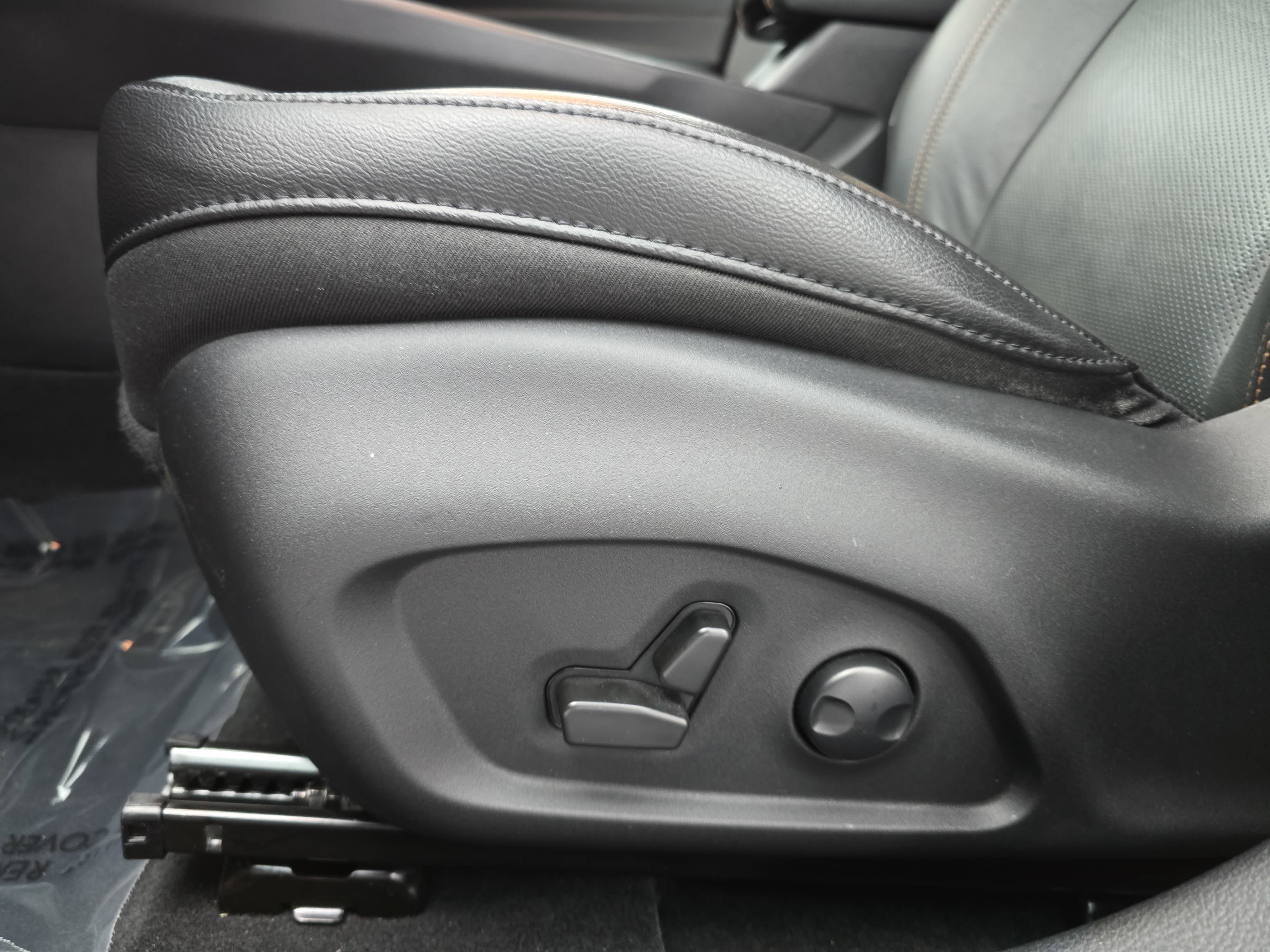 Used 2022 Jeep Compass Limited image 27