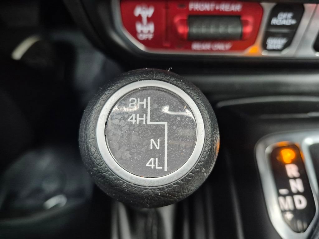 Used 2024 Jeep Wrangler Rubicon w/ XTREMEE 35" Tire Package image 20