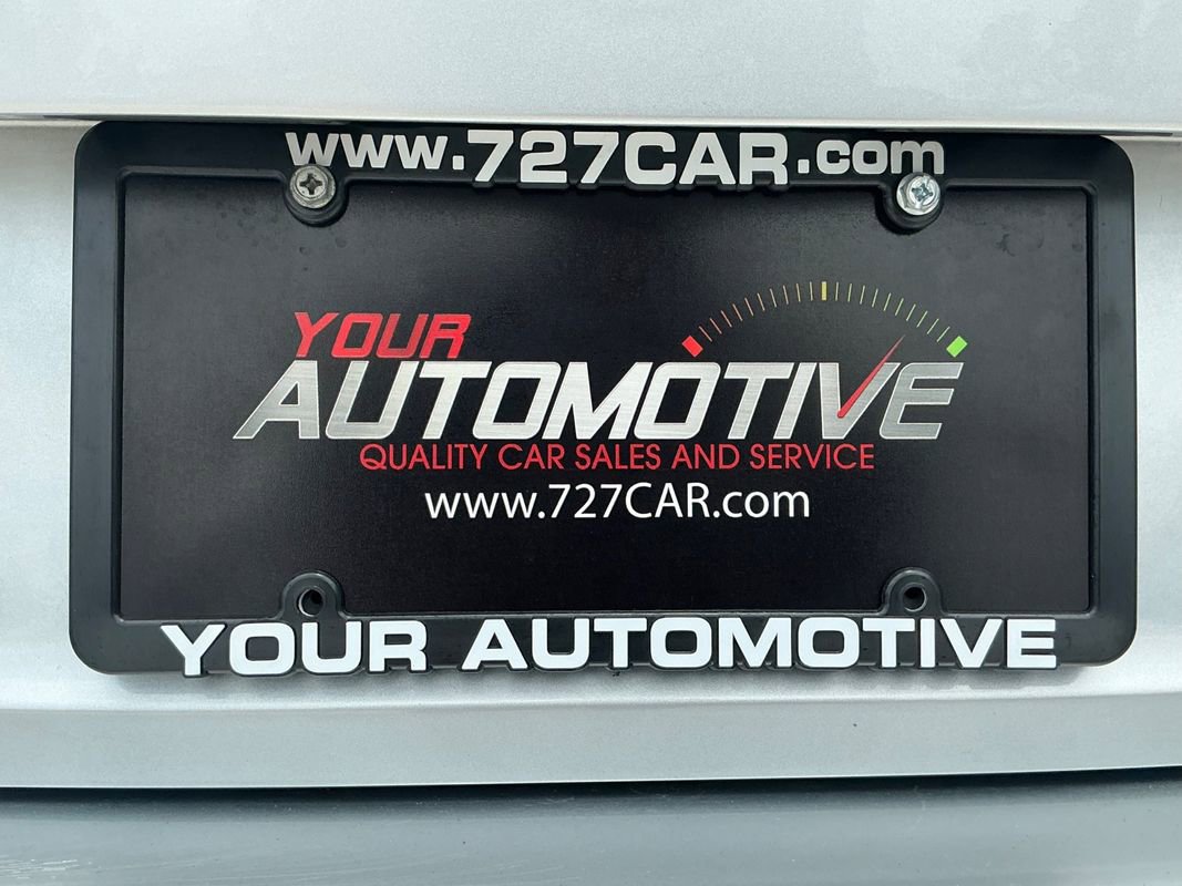 Used 2016 Volkswagen Golf S image 9