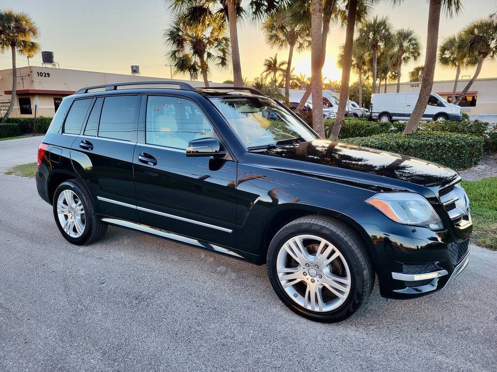 Used 2015 Mercedes-Benz GLK 250 BlueTEC 4MATIC image 6