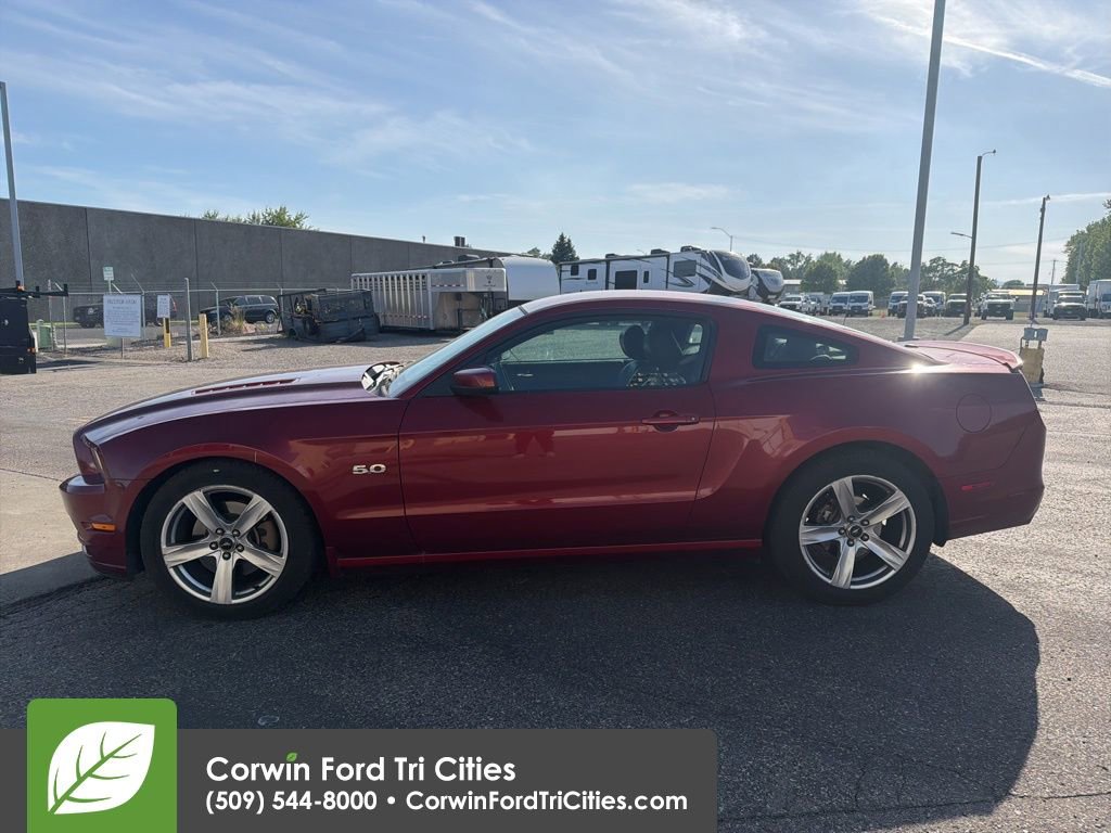 Used 2014 Ford Mustang GT Premium w/ Comfort Package RWD image 10