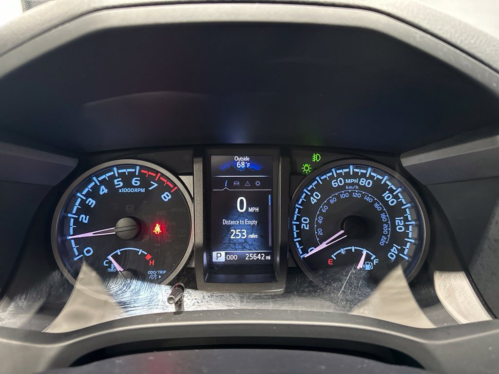 Certified 2023 Toyota Tacoma TRD Sport AWD/4WD image 10
