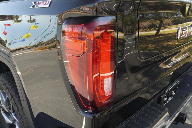 Used 2025 GMC Sierra 1500 SLT w/ SLT Premium Plus Package image 41