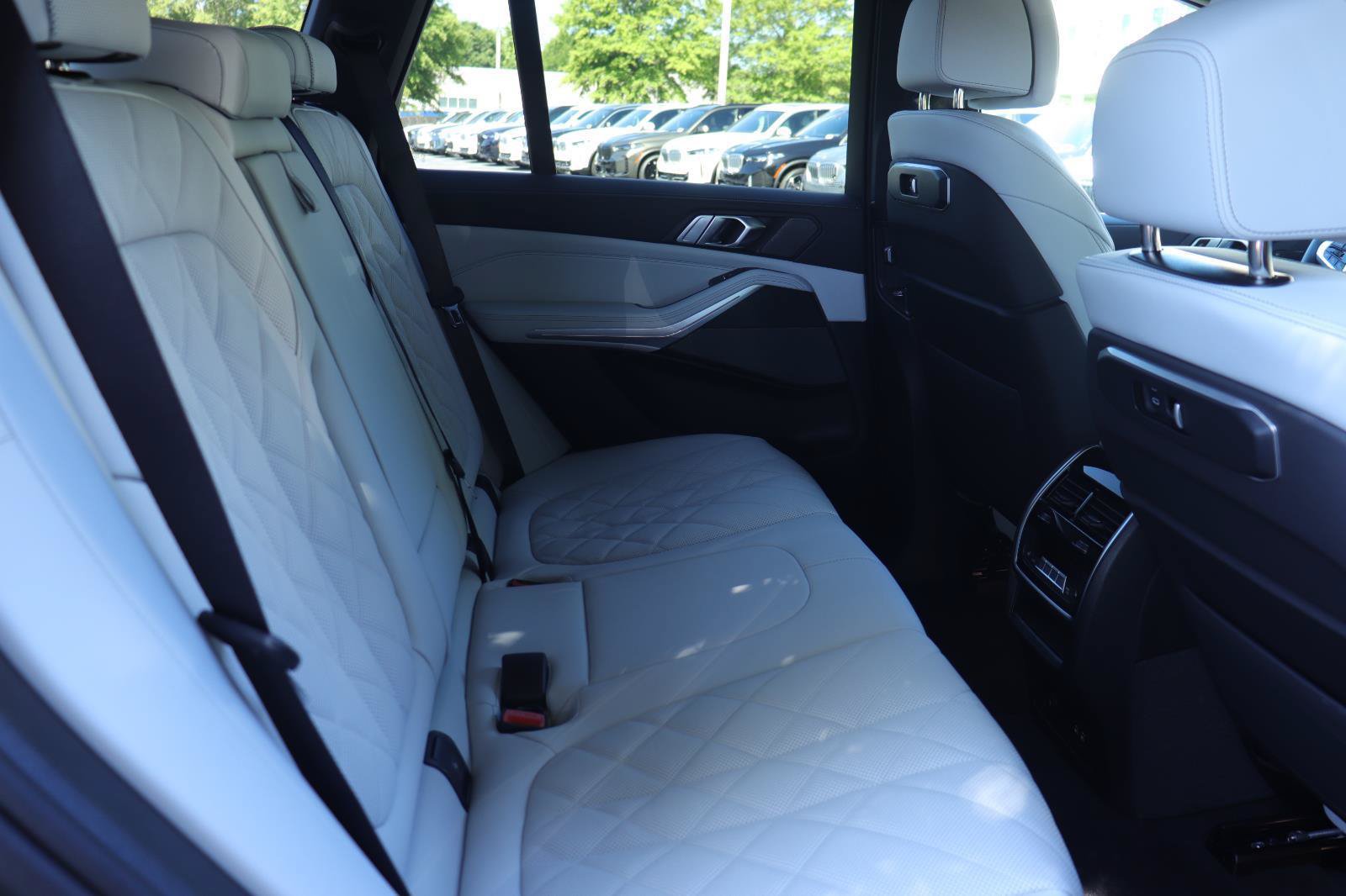 New 2026 BMW X5 sDrive40i w/ M Sport Package RWD image 21