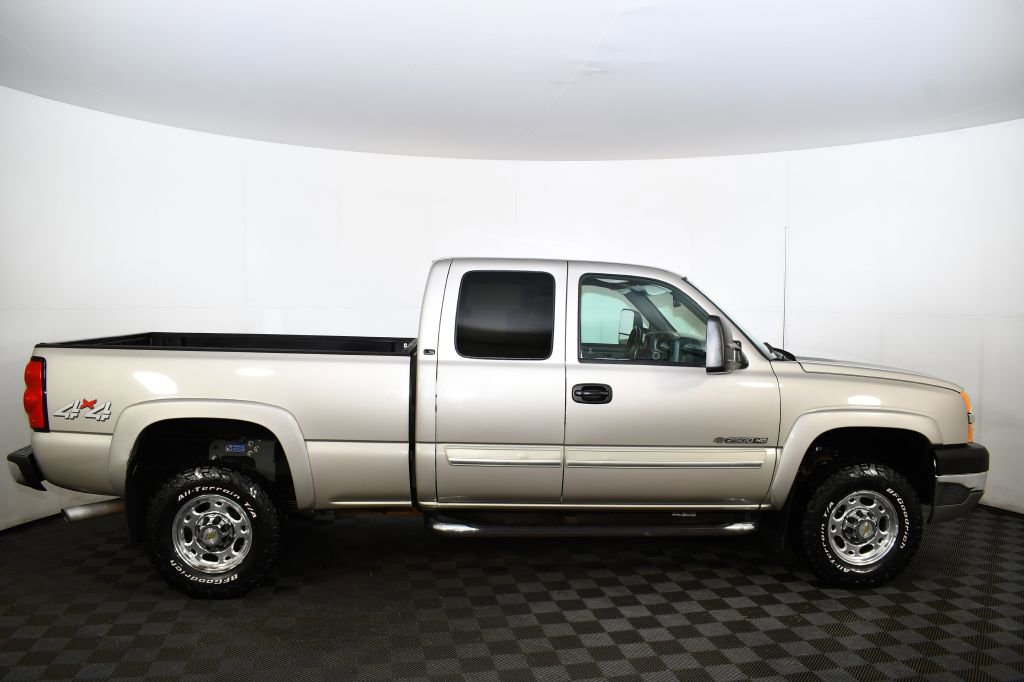 Used 2004 Chevrolet Silverado 2500 LS image 5