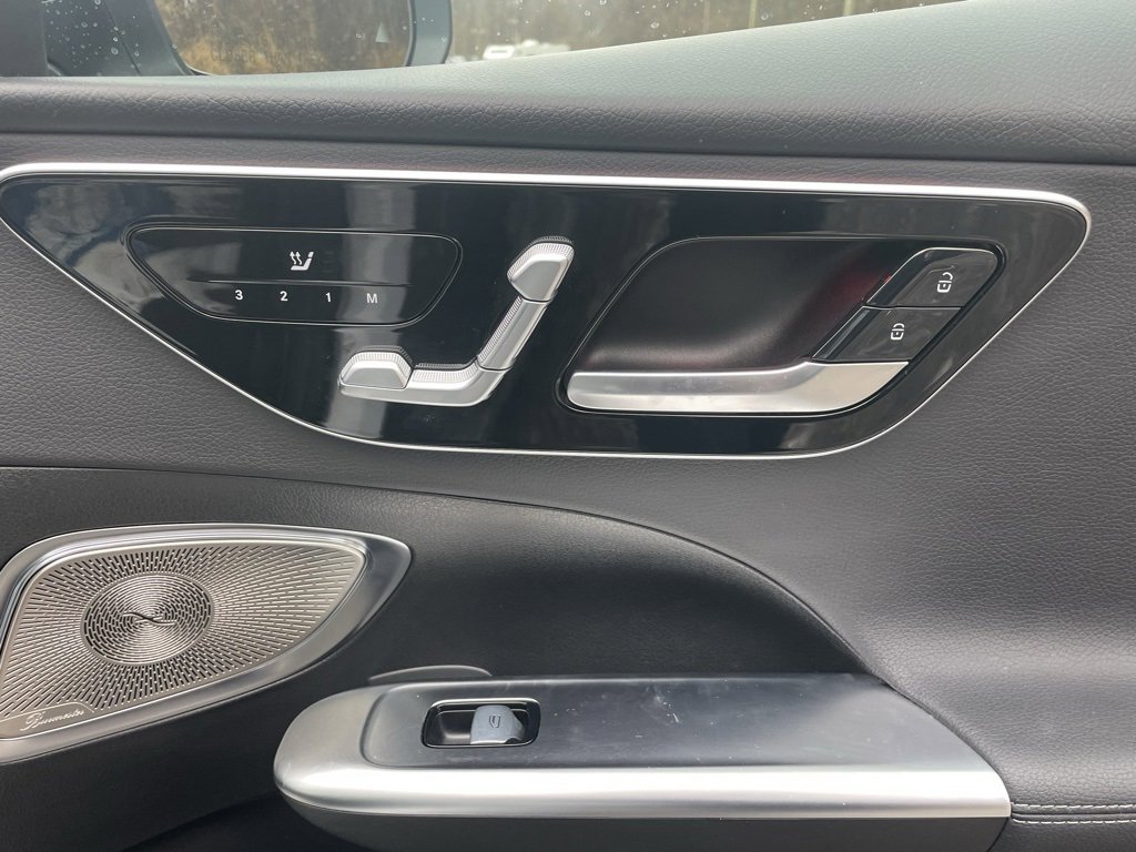 Used 2024 Mercedes-Benz C 300 4MATIC Sedan image 14