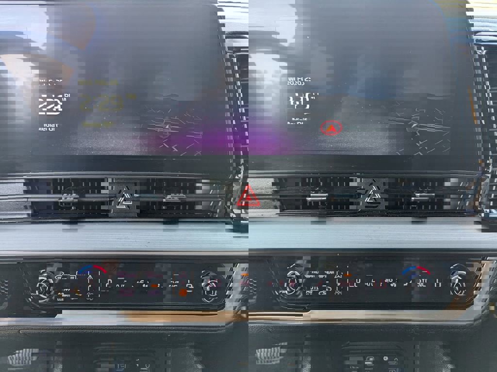 Certified 2023 Kia Sportage EX image 18