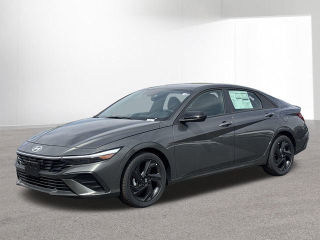 New 2026 Hyundai Elantra SEL Sport Premium FWD image 2