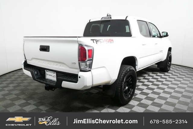 Used 2022 Toyota Tacoma TRD Sport w/ Technology Package AWD/4WD image 3