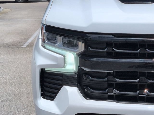 Used 2024 Chevrolet Silverado 1500 LT Trail Boss w/ Convenience Package II AWD/4WD image 10