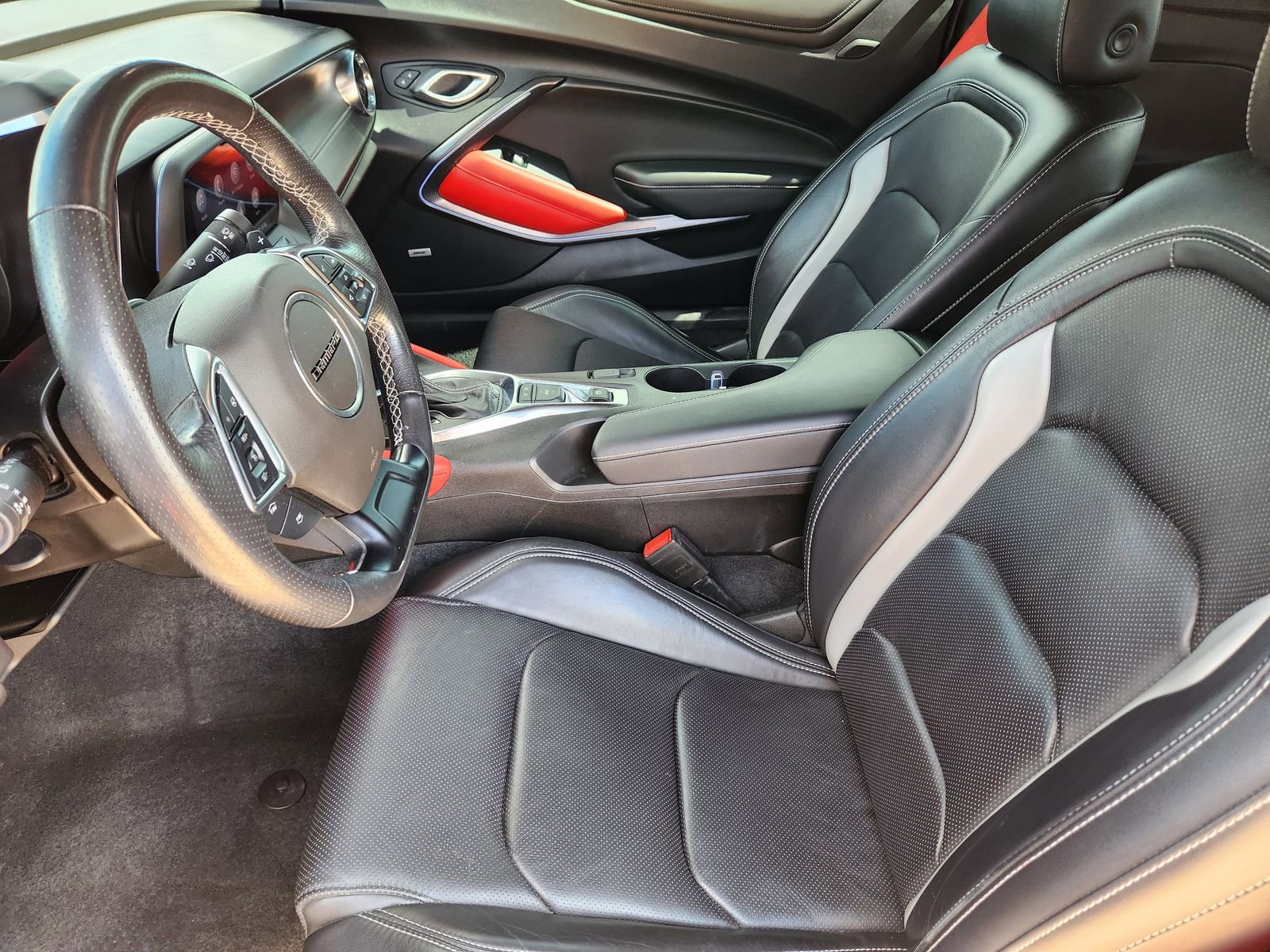 Used 2021 Chevrolet Camaro LT w/ Redline Edition image 21