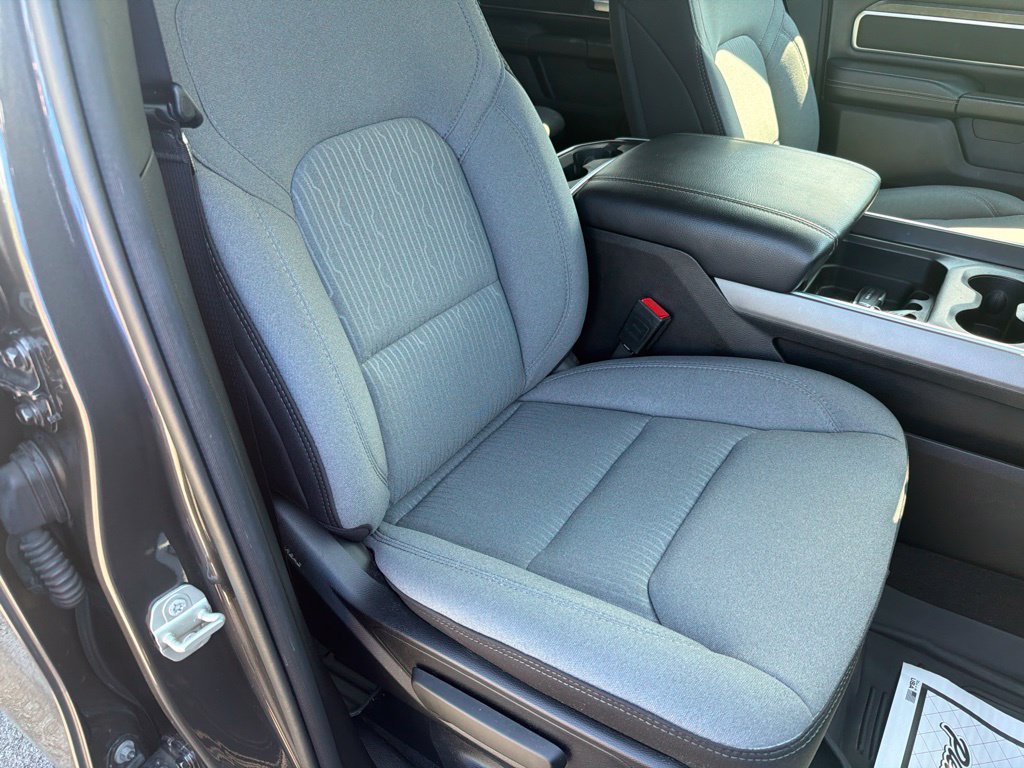 Used 2024 RAM 1500 Lone Star AWD/4WD image 31