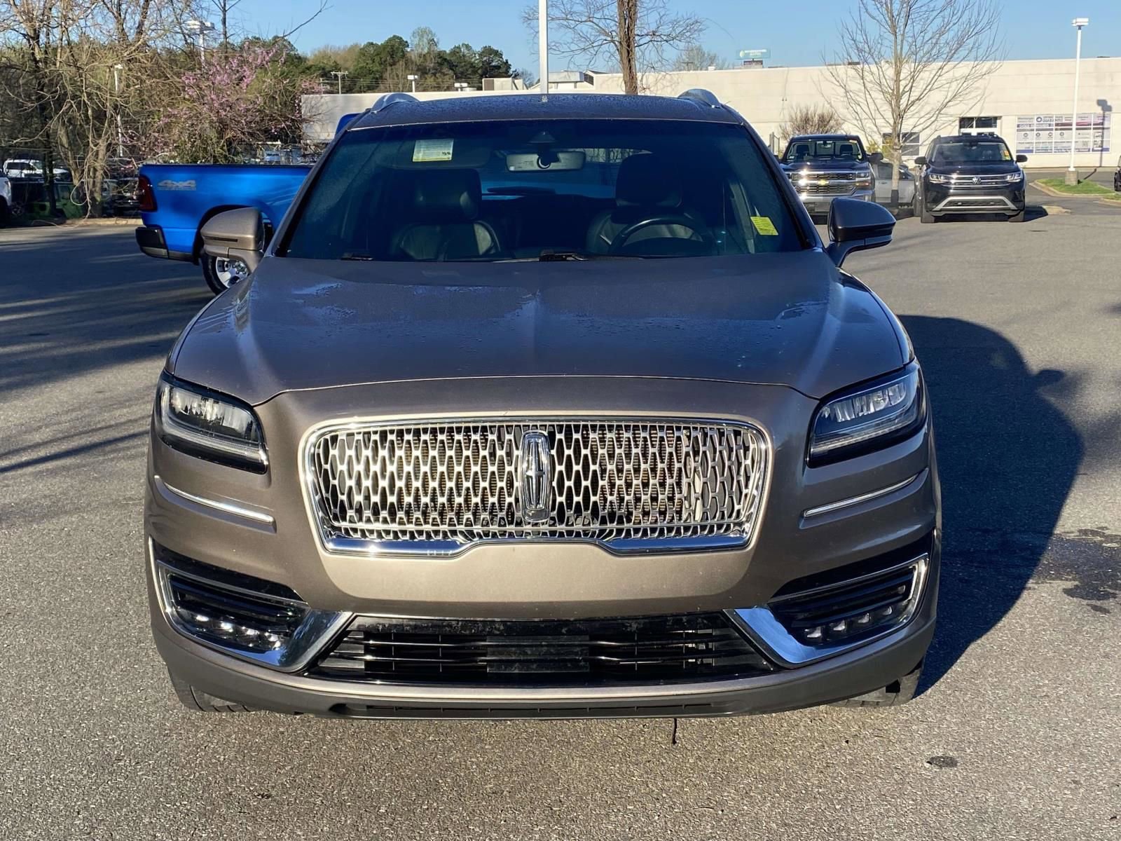 Used 2019 Lincoln Nautilus Select w/ Cargo Utility Package image 2