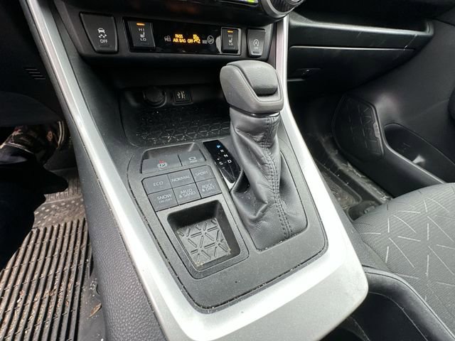 Certified 2023 Toyota RAV4 XLE w/ Convenience Package image 24