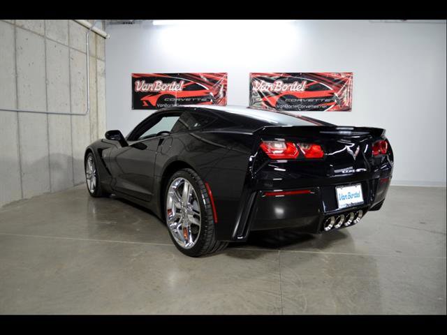Used 2017 Chevrolet Corvette Stingray Coupe image 5